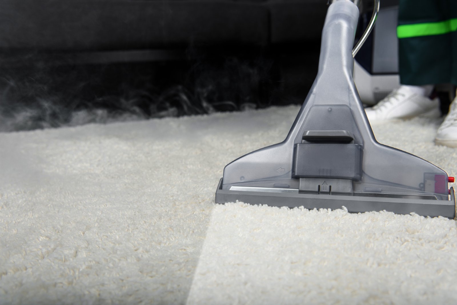 5 Signs It’s Time for a Deep Carpet Restoration